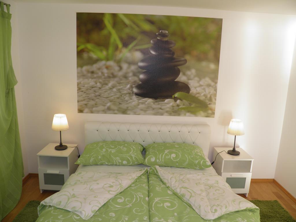 Apartments Perla Dinjiska ภายนอก รูปภาพ