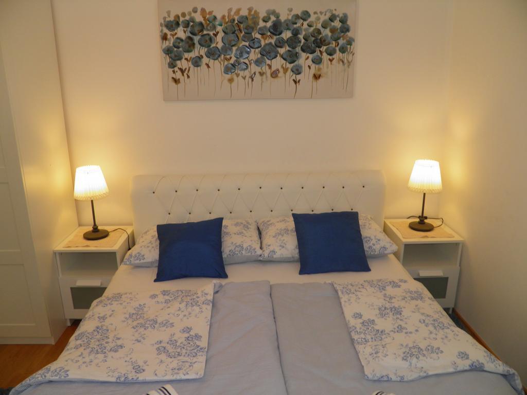 Apartments Perla Dinjiska ภายนอก รูปภาพ