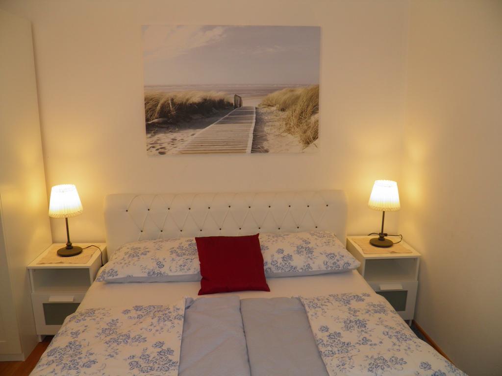 Apartments Perla Dinjiska ภายนอก รูปภาพ